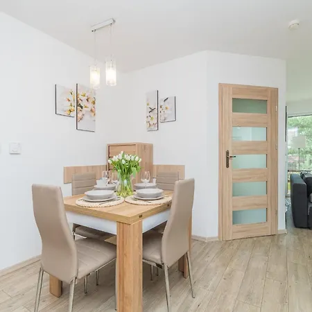 Flatbook Apartamenty - Jantar Park Zewnętrze zdjęcie