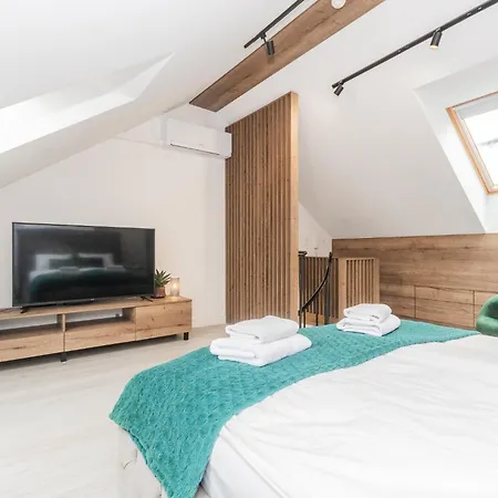 Flatbook Apartamenty - Jantar Park Zewnętrze zdjęcie